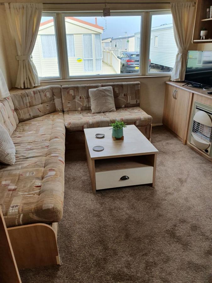 The Wolds 6 Berth Caravan Инголдмелс Екстериор снимка